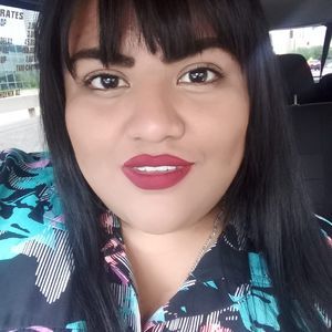 Meet your Posher, Azucena